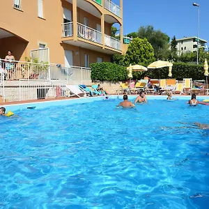 Orchidea Aparthotel